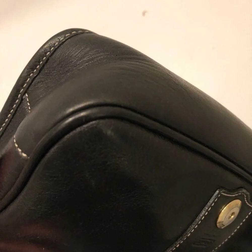 Coach ultra rare vintage Y2K mini black leather soho flap bag 9127